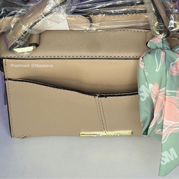 Steve Madden Breese Crossbody Bag color Tan Faux Leather New with Tags - Picture 4 of 8